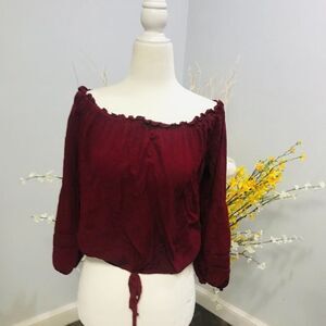 Hollister Off the shoulder Long Sleeve Top size S